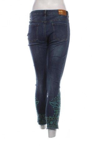 Damskie jeansy Desigual, Rozmiar M, Kolor Niebieski, Cena 172,09 zł