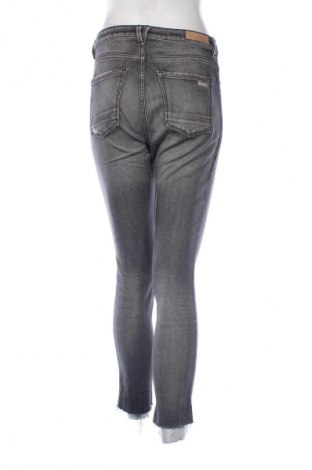 Damskie jeansy Esprit, Rozmiar M, Kolor Szary, Cena 94,25 zł