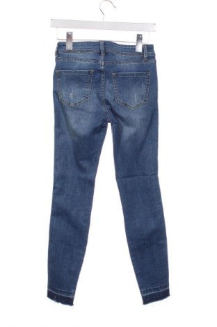 Damskie jeansy Fb Sister, Rozmiar XS, Kolor Niebieski, Cena 66,67 zł