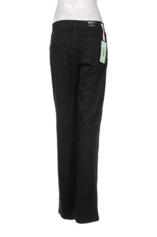 Дамски дънки Freddy, Размер M, Цвят Черен, Цена 93,99 лв.