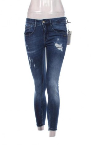 Дамски дънки Gang, Размер S, Цвят Син, Цена 174,99 лв.