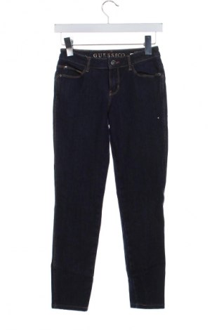 Дамски дънки Guess, Размер XS, Цвят Син, Цена 40,99 лв.