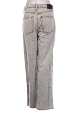 Blugi de femei H&M, Mărime L, Culoare Gri, Preț 145,99 Lei