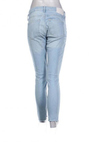 Damskie jeansy H&M, Rozmiar M, Kolor Niebieski, Cena 66,39 zł