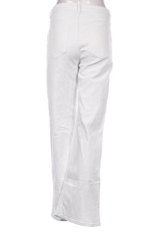 Női farmernadrág H&M Divided, Méret M, Szín Fehér, Ár 5 800 Ft