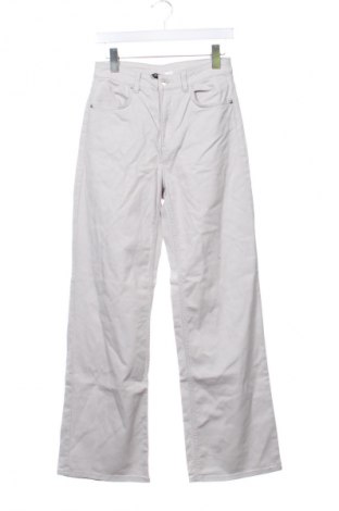 Damskie jeansy H&M Divided, Rozmiar S, Kolor Szary, Cena 66,67 zł