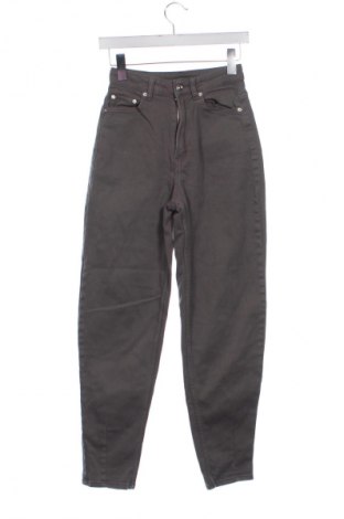 Damen Jeans H&M Divided, Größe XS, Farbe Grau, Preis 14,83 €