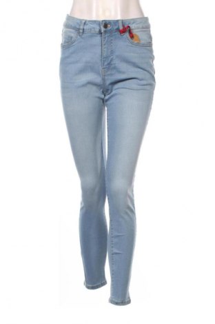 Damskie jeansy Kangaroos, Rozmiar M, Kolor Niebieski, Cena 250,99 zł