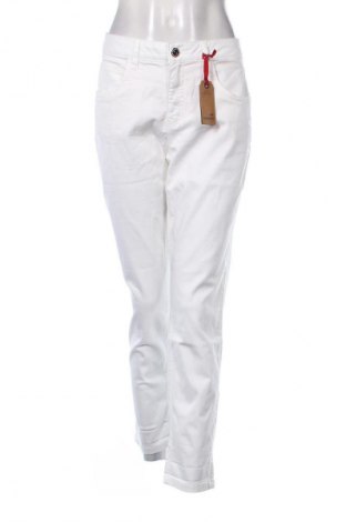 Γυναικείο Τζίν Kangaroos, Μέγεθος L, Χρώμα Λευκό, Τιμή 56,99 €