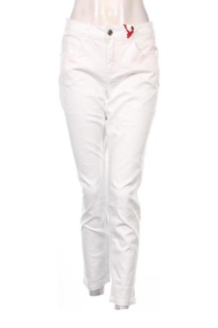 Dámske džínsy  Kangaroos, Veľkosť M, Farba Biela, Cena  56,95 €