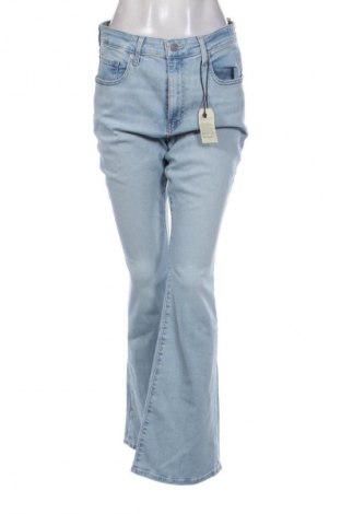 Дамски дънки Levi's, Размер L, Цвят Син, Цена 142,99 лв.