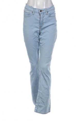 Дамски дънки Levi's, Размер L, Цвят Син, Цена 75,99 лв.