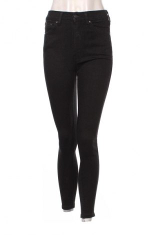 Dámské džíny  Levi's, Velikost S, Barva Černá, Cena  2 129,00 Kč