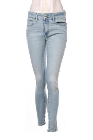 Дамски дънки Levi's, Размер M, Цвят Син, Цена 142,99 лв.