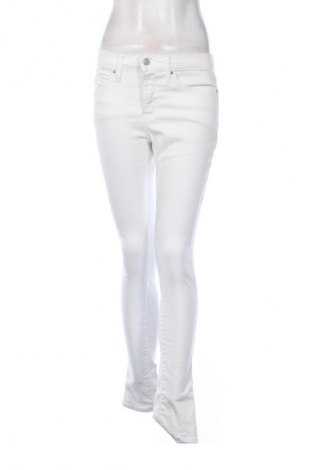 Γυναικείο Τζίν Levi's, Μέγεθος M, Χρώμα Λευκό, Τιμή 86,99 €