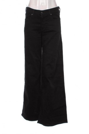 Dámské džíny  Levi's, Velikost M, Barva Černá, Cena  2 649,00 Kč