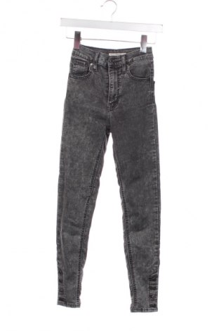 Дамски дънки Levi's, Размер XXS, Цвят Черен, Цена 74,99 лв.