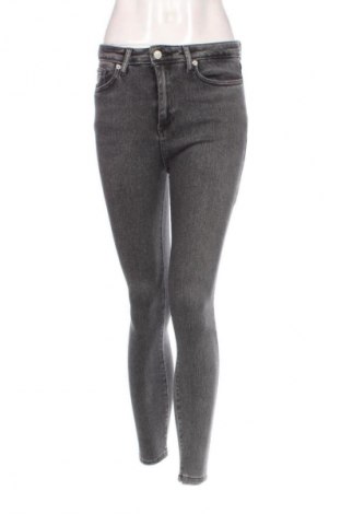 Blugi de femei Love Me, Mărime S, Culoare Negru, Preț 52,63 Lei