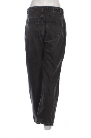 Dámské džíny  Noisy May, Velikost M, Barva Černá, Cena  519,00 Kč