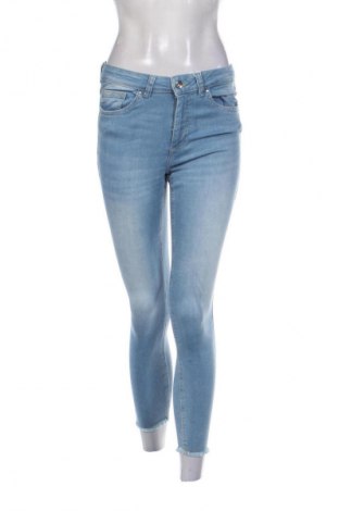 Dámske džínsy  ONLY, Veľkosť M, Farba Modrá, Cena  46,95 €