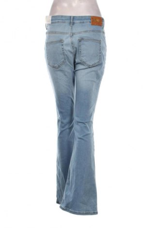 Dámske džínsy  ONLY, Veľkosť M, Farba Modrá, Cena  46,95 €