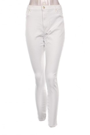 Blugi de femei ONLY, Mărime XL, Culoare Alb, Preț 195,99 Lei