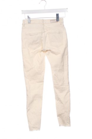 Damen Jeans ONLY, Größe XS, Farbe Ecru, Preis 51,99 €