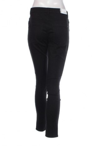 Damskie jeansy ONLY, Rozmiar L, Kolor Czarny, Cena 166,99 zł