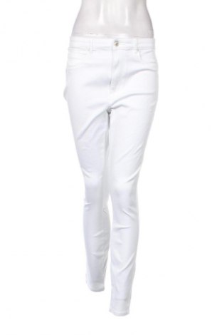 Blugi de femei ONLY, Mărime L, Culoare Alb, Preț 243,99 Lei