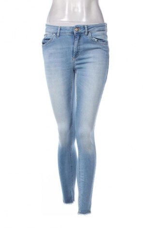 Damskie jeansy ONLY, Rozmiar M, Kolor Niebieski, Cena 78,16 zł