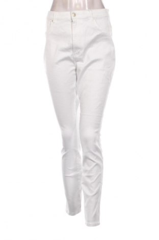Γυναικείο Τζίν ONLY, Μέγεθος XL, Χρώμα Λευκό, Τιμή 47,99 €