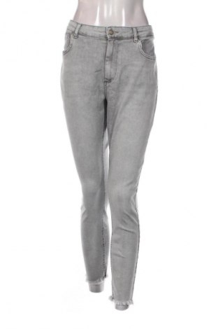 Blugi de femei ONLY Carmakoma, Mărime XL, Culoare Gri, Preț 195,99 Lei