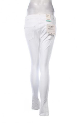 Γυναικείο Τζίν Pepe Jeans, Μέγεθος L, Χρώμα Λευκό, Τιμή 107,99 €