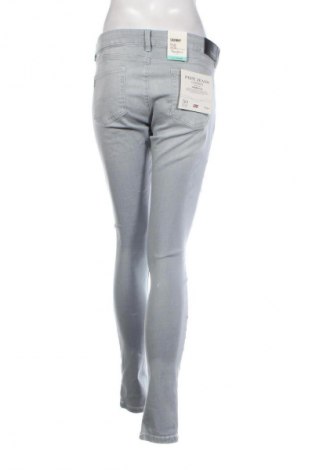 Damen Jeans Pepe Jeans, Größe L, Farbe Grau, Preis 117,99 €