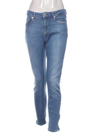 Дамски дънки Pieszak, Размер M, Цвят Син, Цена 74,79 лв.