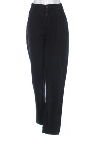 Blugi de femei Pretty Little Thing, Mărime XL, Culoare Negru, Preț 76,32 Lei