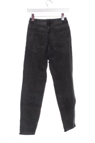 Női farmernadrág Pull&Bear, Méret XS, Szín Fekete, Ár 5 776 Ft