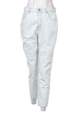 Blugi de femei Pull&Bear, Mărime M, Culoare Albastru, Preț 76,32 Lei