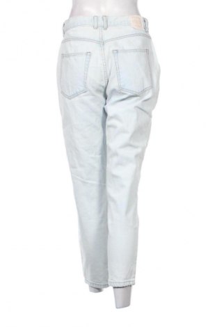 Blugi de femei Pull&Bear, Mărime M, Culoare Albastru, Preț 76,32 Lei