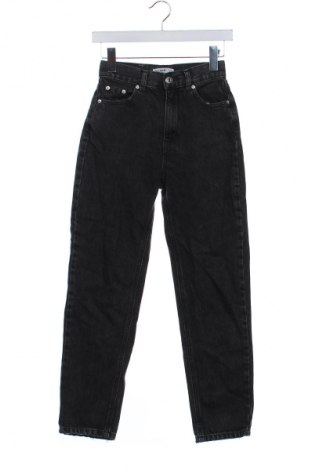 Dámské džíny  Pull&Bear, Velikost XXS, Barva Šedá, Cena  371,00 Kč