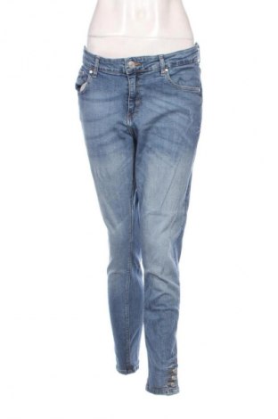 Dámske džínsy  Reserved, Veľkosť L, Farba Modrá, Cena  9,95 €