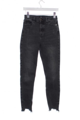 Damskie jeansy River Island, Rozmiar XS, Kolor Czarny, Cena 94,26 zł