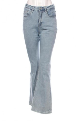 Γυναικείο Τζίν Romwe, Μέγεθος M, Χρώμα Μπλέ, Τιμή 14,77 €