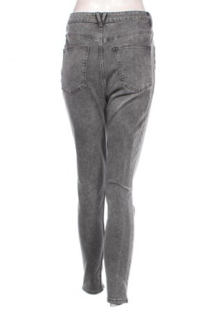 Női farmernadrág Sinsay, Méret M, Szín Szürke, Ár 5 776 Ft