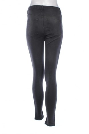 Γυναικείο Τζίν Sinsay, Μέγεθος S, Χρώμα Μαύρο, Τιμή 9,99 €