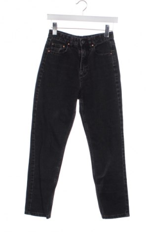 Dámské džíny  Sinsay, Velikost XS, Barva Černá, Cena  367,00 Kč