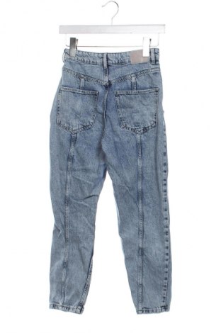 Dámské džíny  Sinsay, Velikost XXS, Barva Modrá, Cena  367,00 Kč