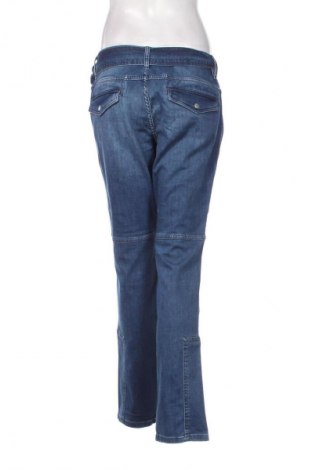 Дамски дънки Sisley, Размер L, Цвят Син, Цена 119,67 лв.