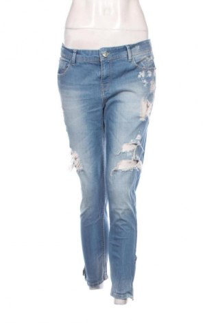Damskie jeansy Stradivarius, Rozmiar M, Kolor Niebieski, Cena 43,99 zł