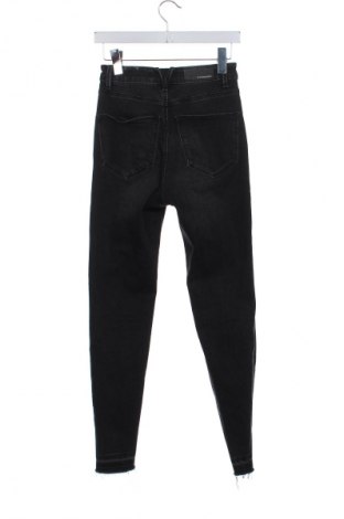 Dámske džínsy  Stradivarius, Veľkosť S, Farba Čierna, Cena  14,77 €